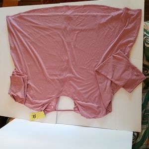 NWT - 3x - All In Motion shirt